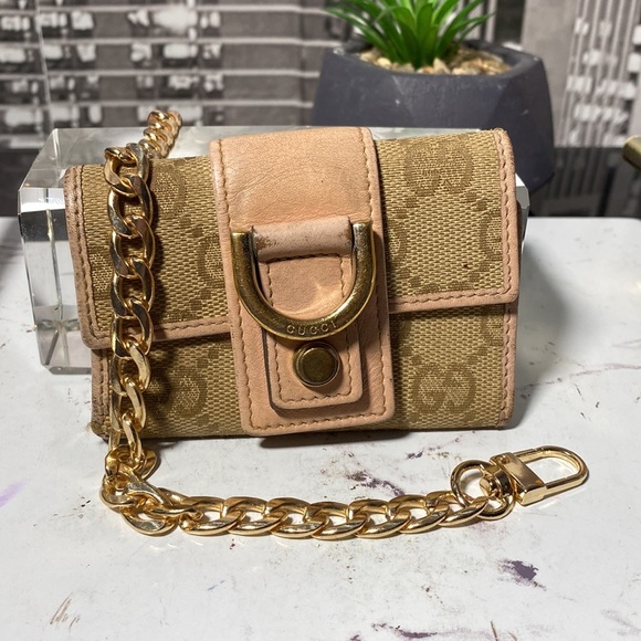 Authentic Gucci GG Key Case - Picture 3 of 16